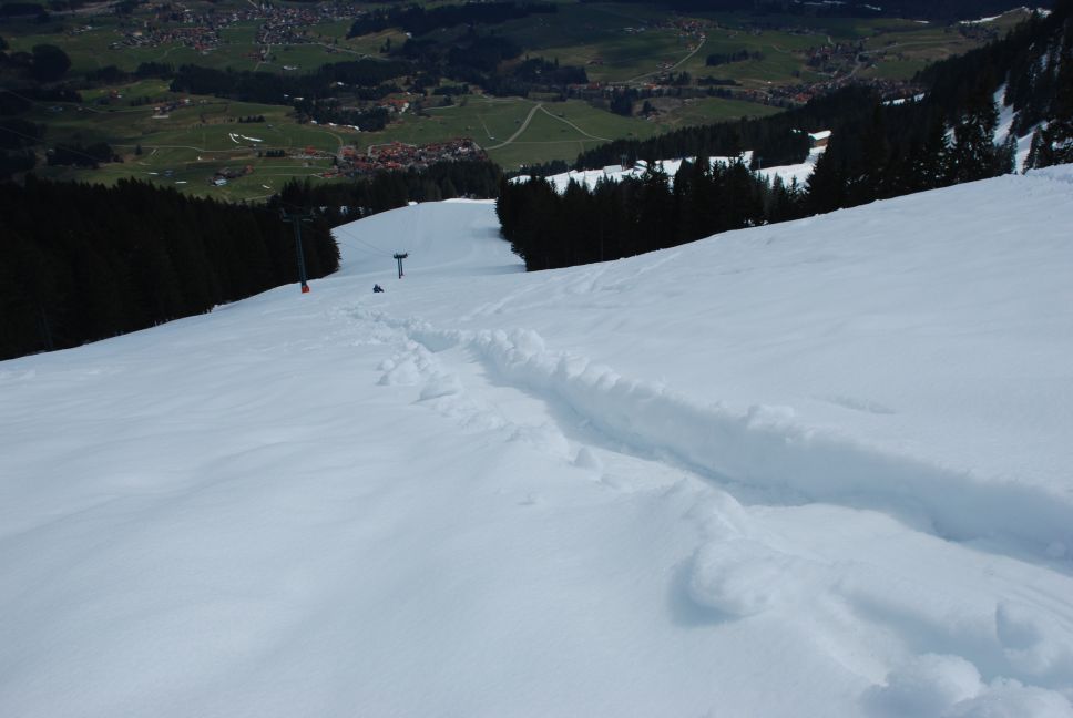 Zipflbob Deep Snow Tracks